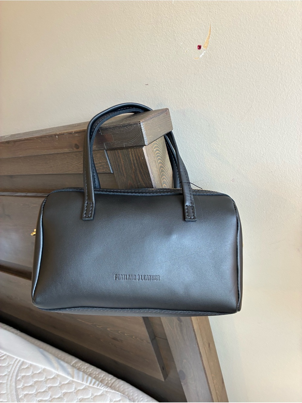 NWT Portland Leather smooth black large Sloan Crossbody doctors bag